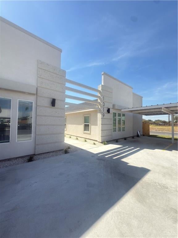 1319 San Vicente Avenue 1 — photo