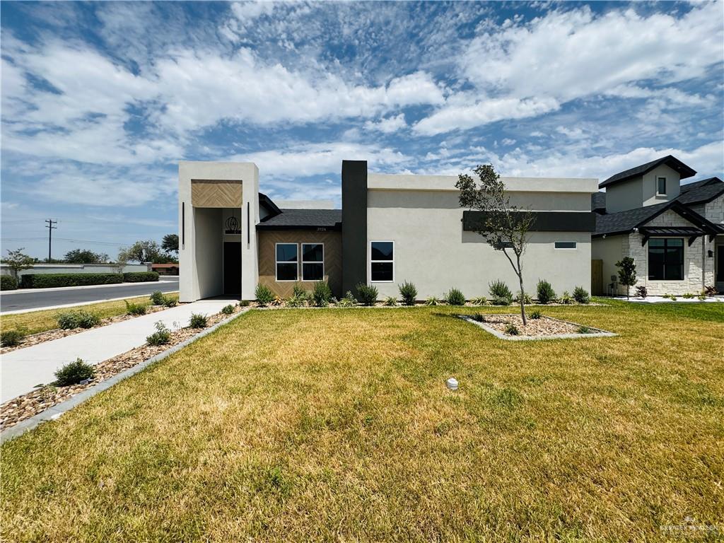 3924 W Zimmerius Avenue — photo