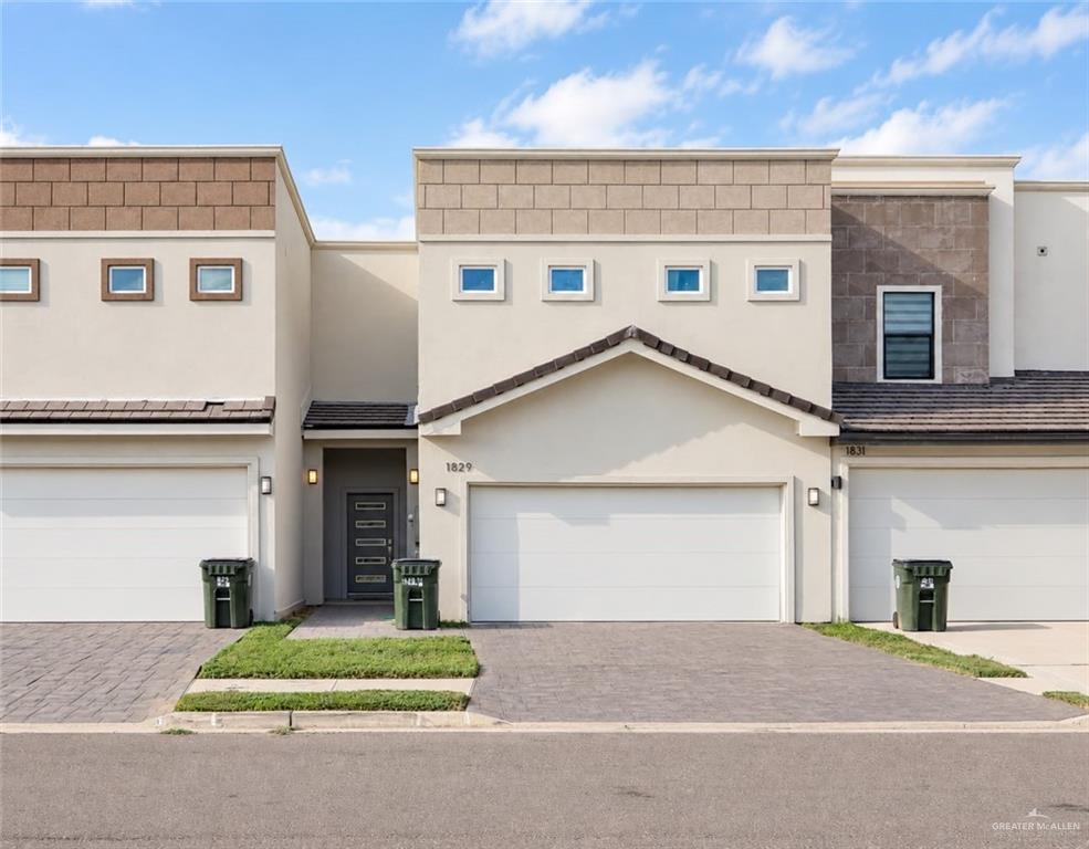 1829 Sunset Drive — photo