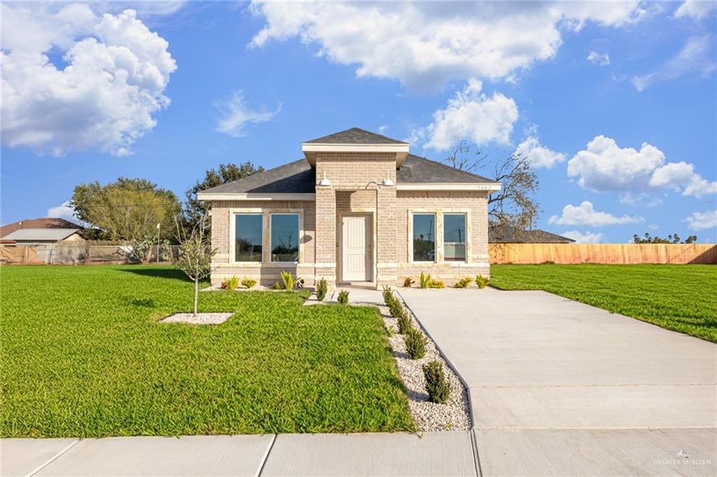 5206 Destino Street — photo