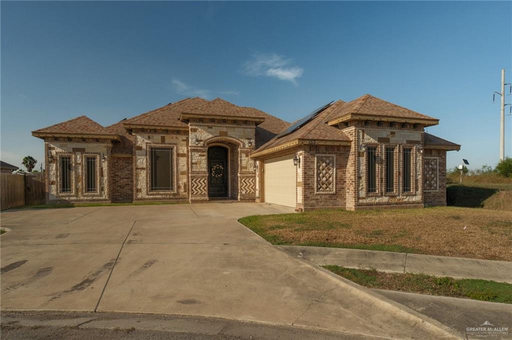153 Alvarez Court — photo