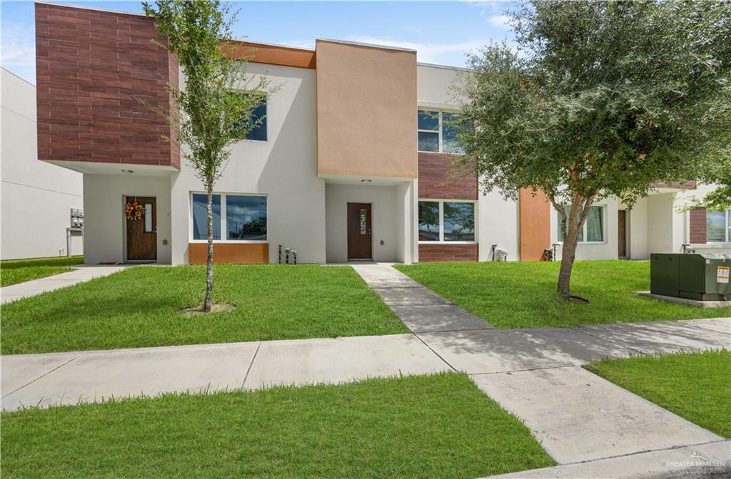 2404 Harmony Lane B — photo