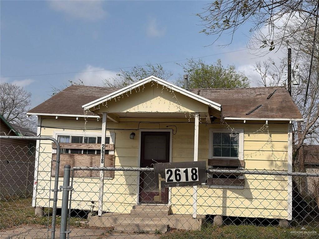 2613 Halsey Street — photo