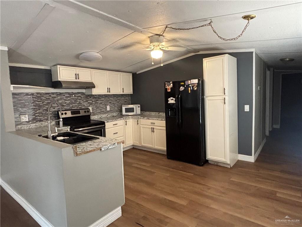 910 Violet Drive, Pharr, TX 78577 — photo 3