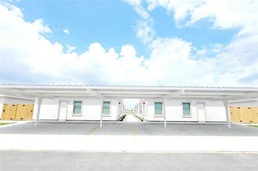 5700 Sandpiper Avenue #3 — photo