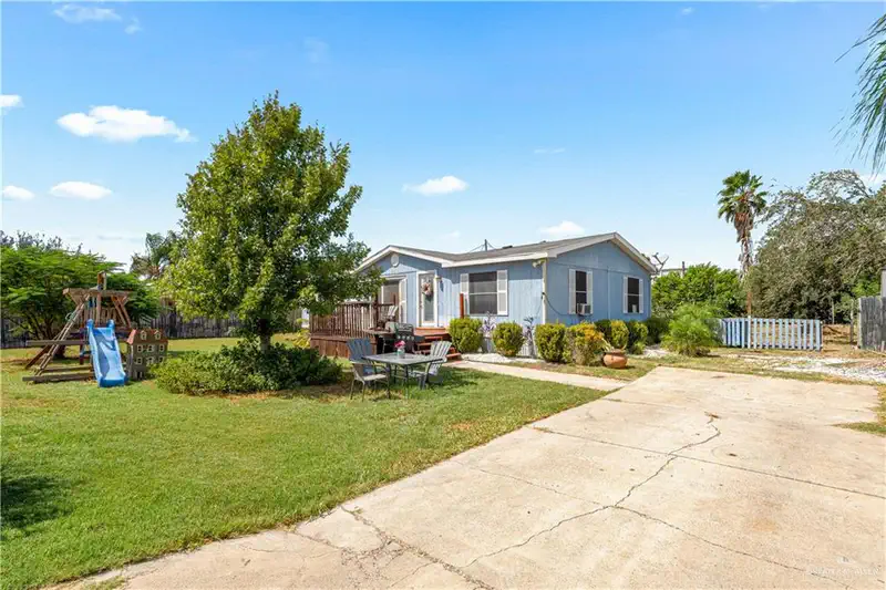 2919 Sunflower Drive — photo