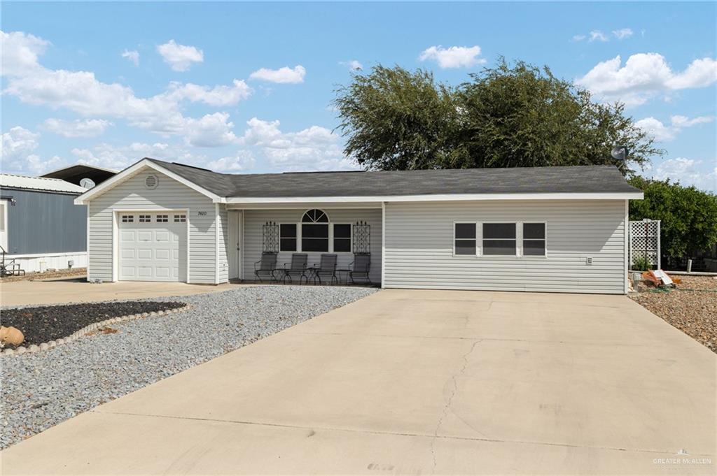 7420 Eagle Drive — photo