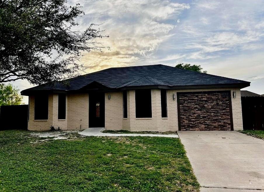 317 Whitewing Drive — photo