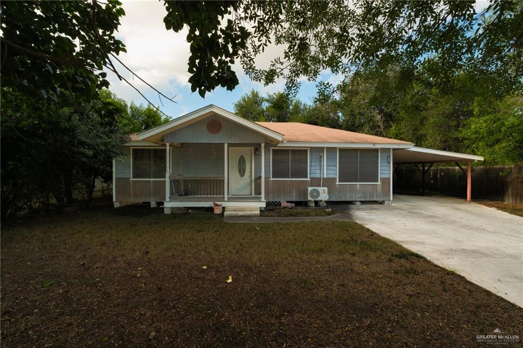206 S Beto Garcia Drive — photo