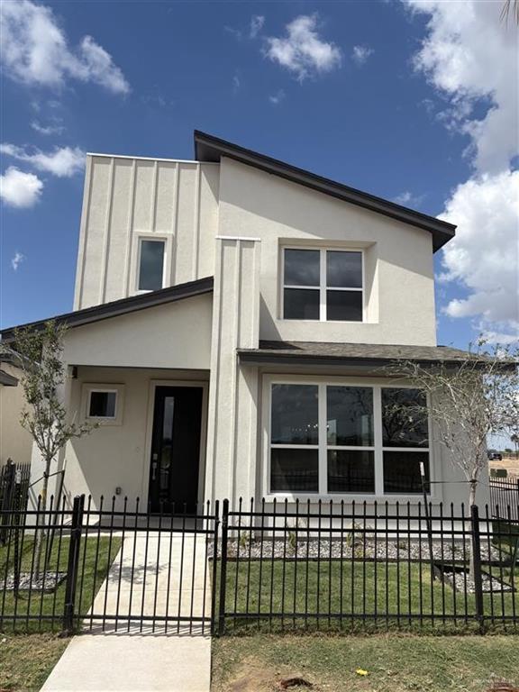 14916 Rio Street — photo