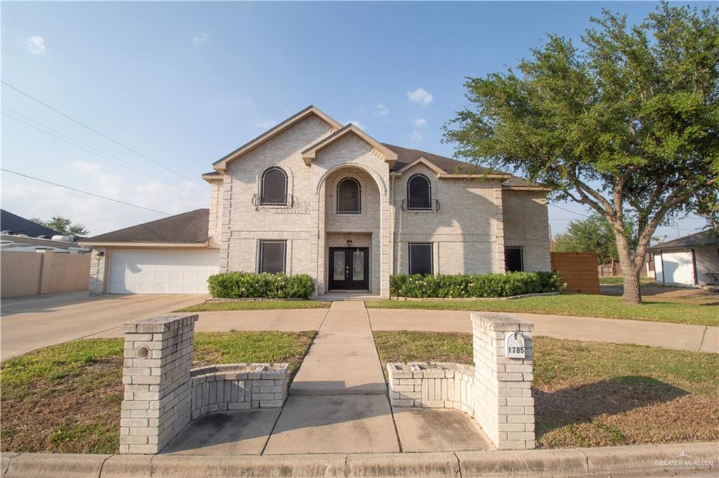 1705 Madero Drive — photo
