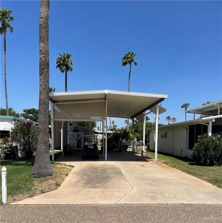 107 Bobolink Circle N — photo