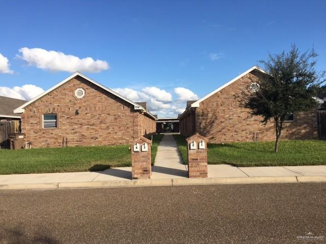 704 S Dfw Drive — photo