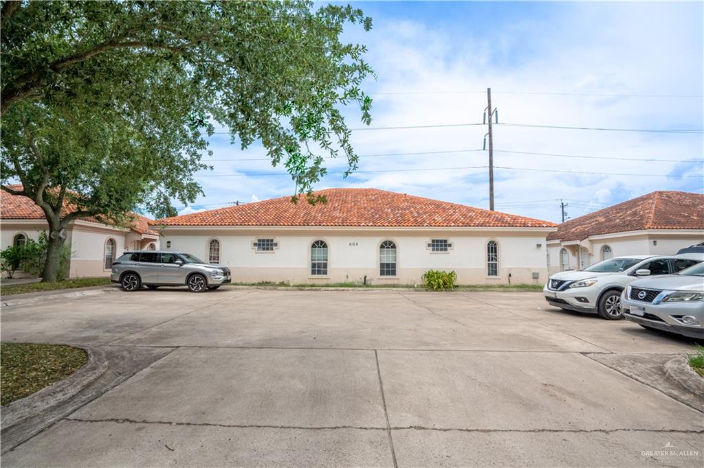 604 Buena Vista Drive #G — photo
