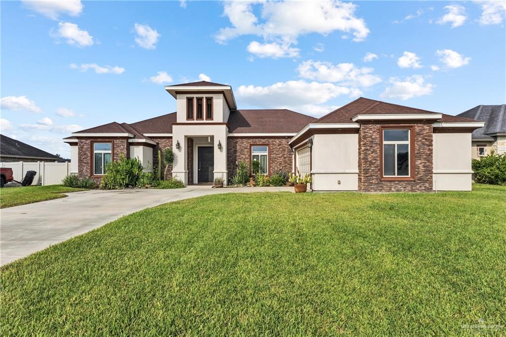 2106 Thacker Lane — photo