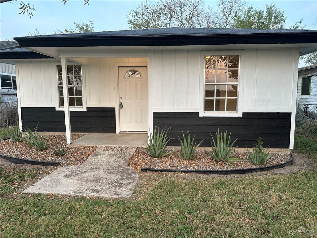 846 Garza Street — photo