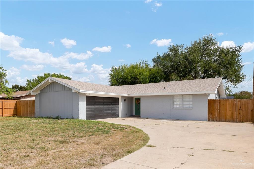 2316 W Palm Circle — photo