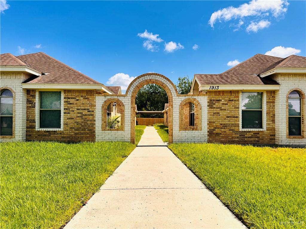 1913 W Western Drive #2 — photo