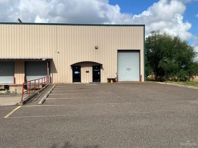 1305 E Pecan Boulevard M-N — photo