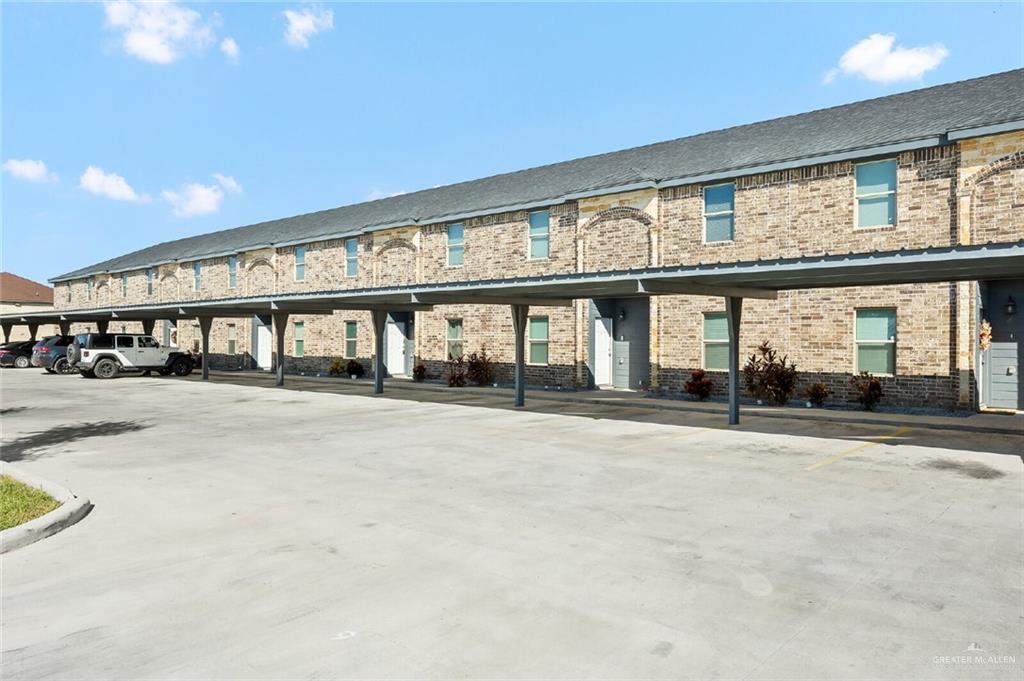 1400 Hummingbird Court #11 — photo