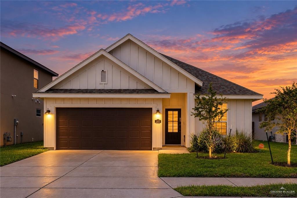 1403 E Sonador Drive — photo