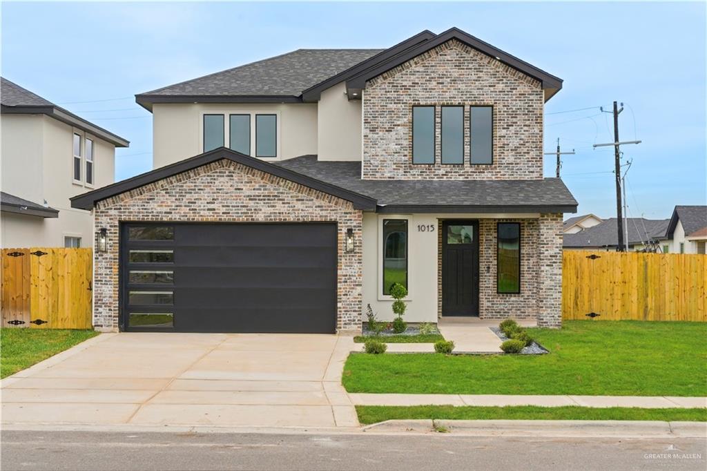 1015 Azalea Street — photo
