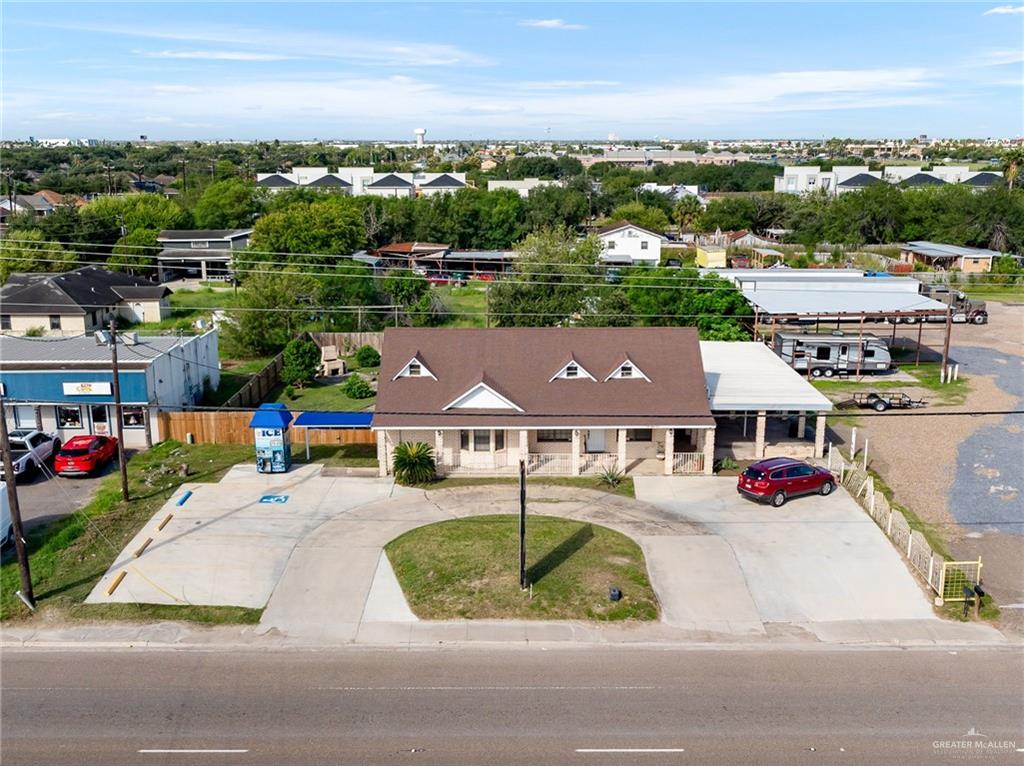 3721 Veterans Boulevard — photo