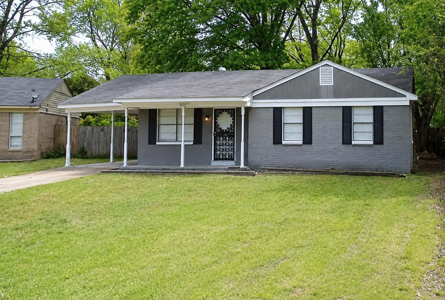 3696 Parfet CV — photo