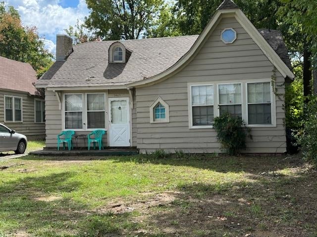 3465 Spottswood Ave — photo