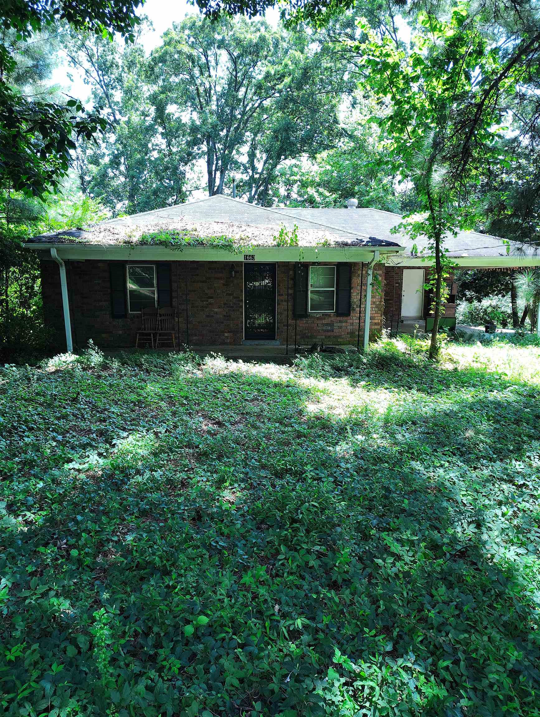 1663 N Pisgah Rd — photo
