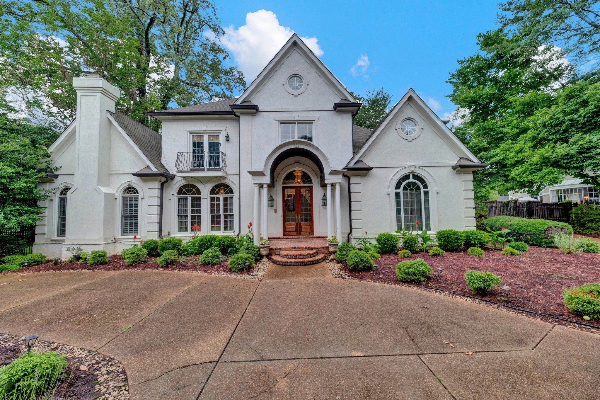 371 W Cherry Cir — photo