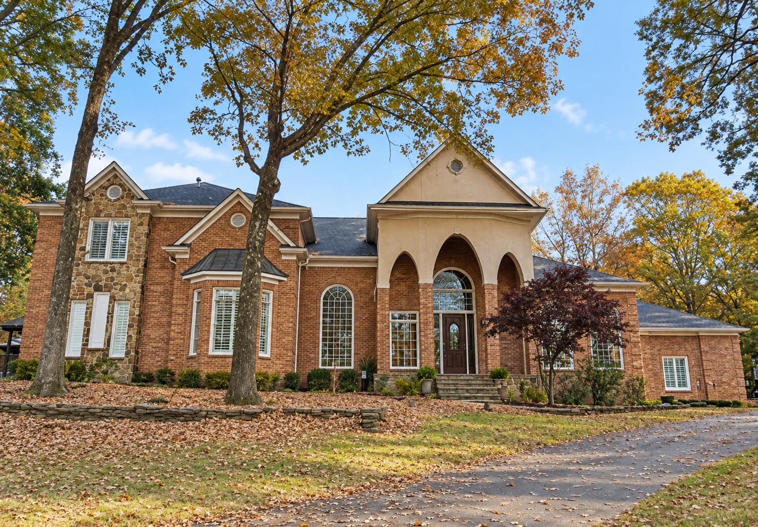 470 Walnut Point CV — photo