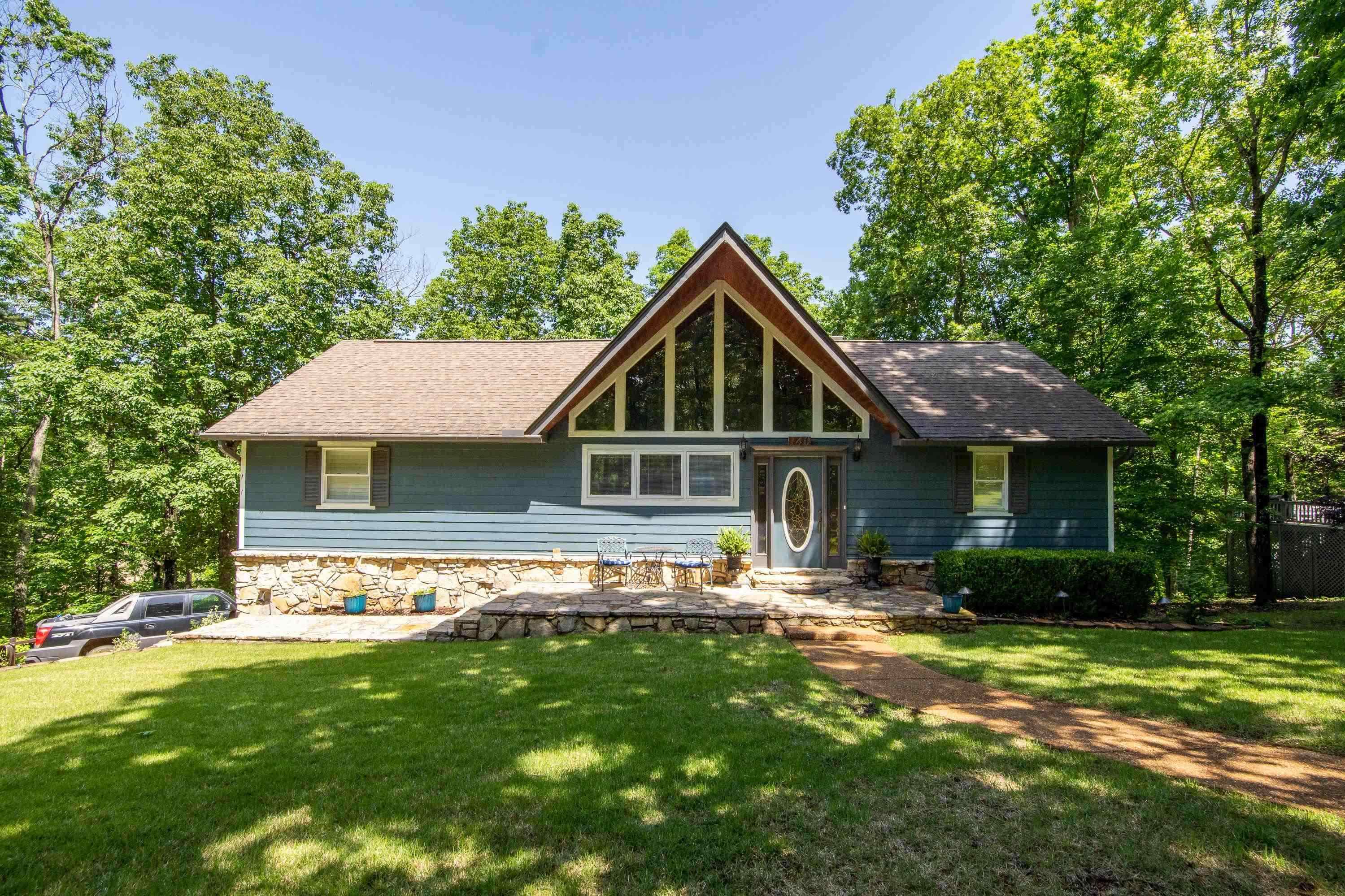 140 Ridge View Dr — photo