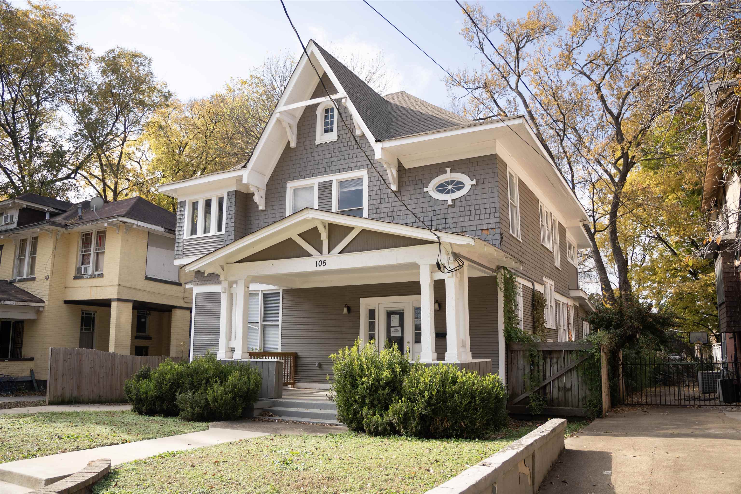 105 N Evergreen St — photo