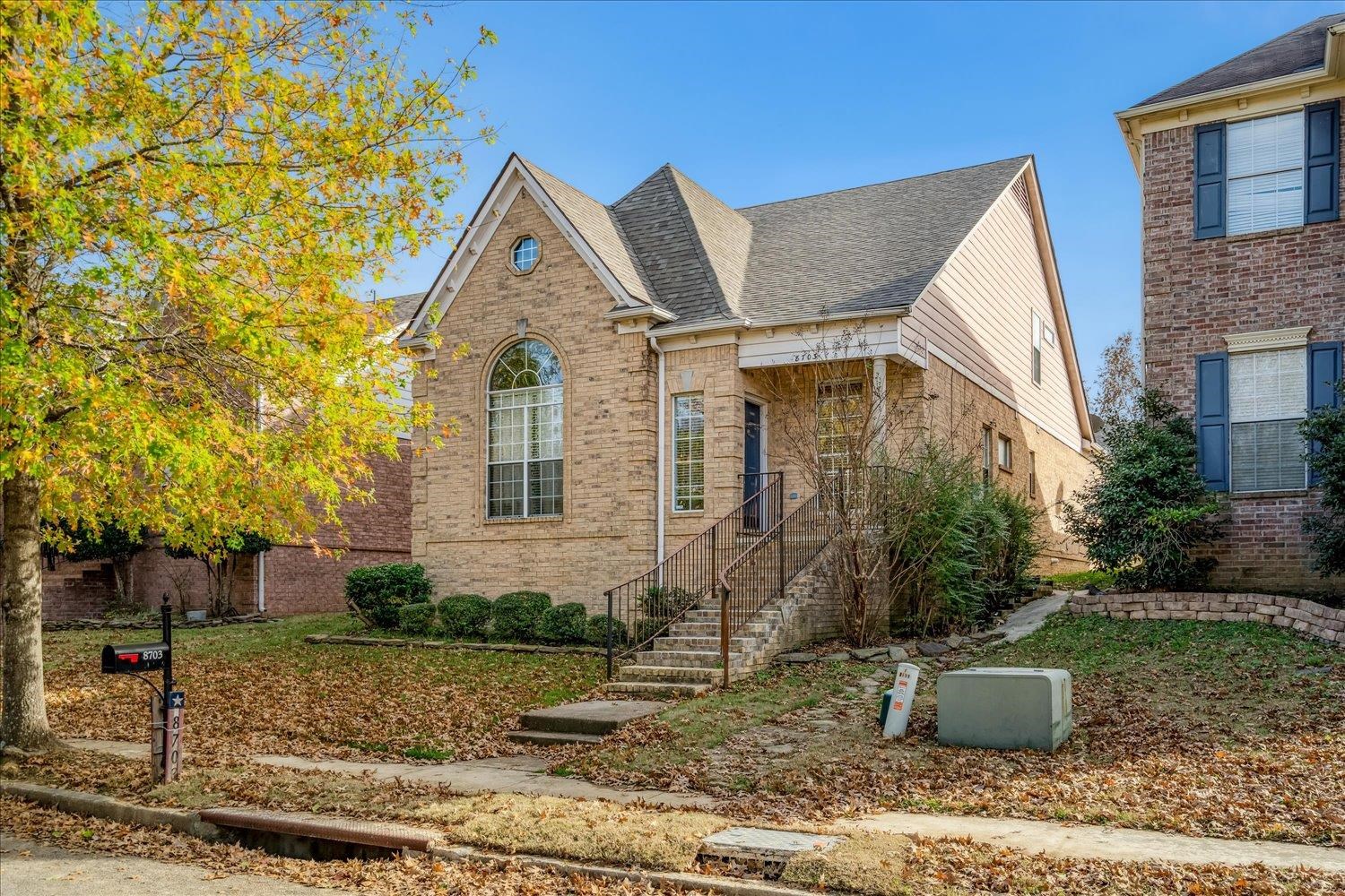 8703 Rogers Park Ave — photo