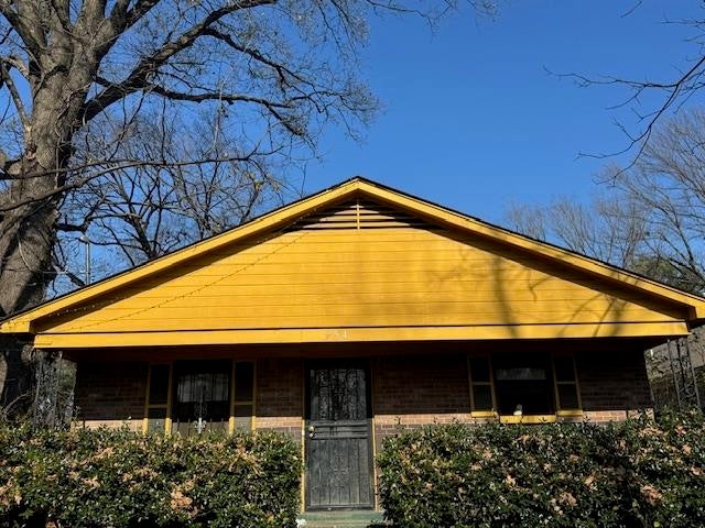 954 Joseph Pl — photo