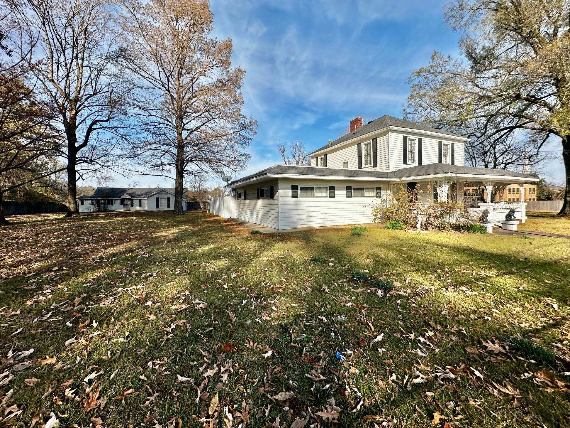 1108 Whitehaven Ln — photo