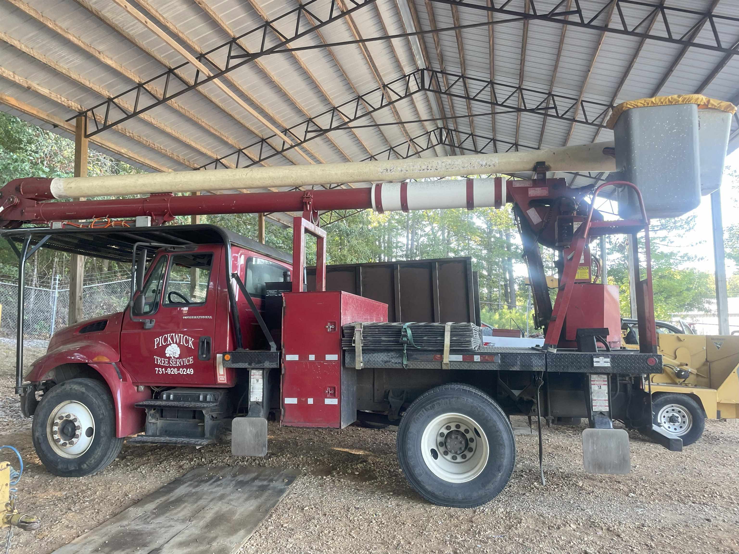 Pickwick Tree Service Rd — photo