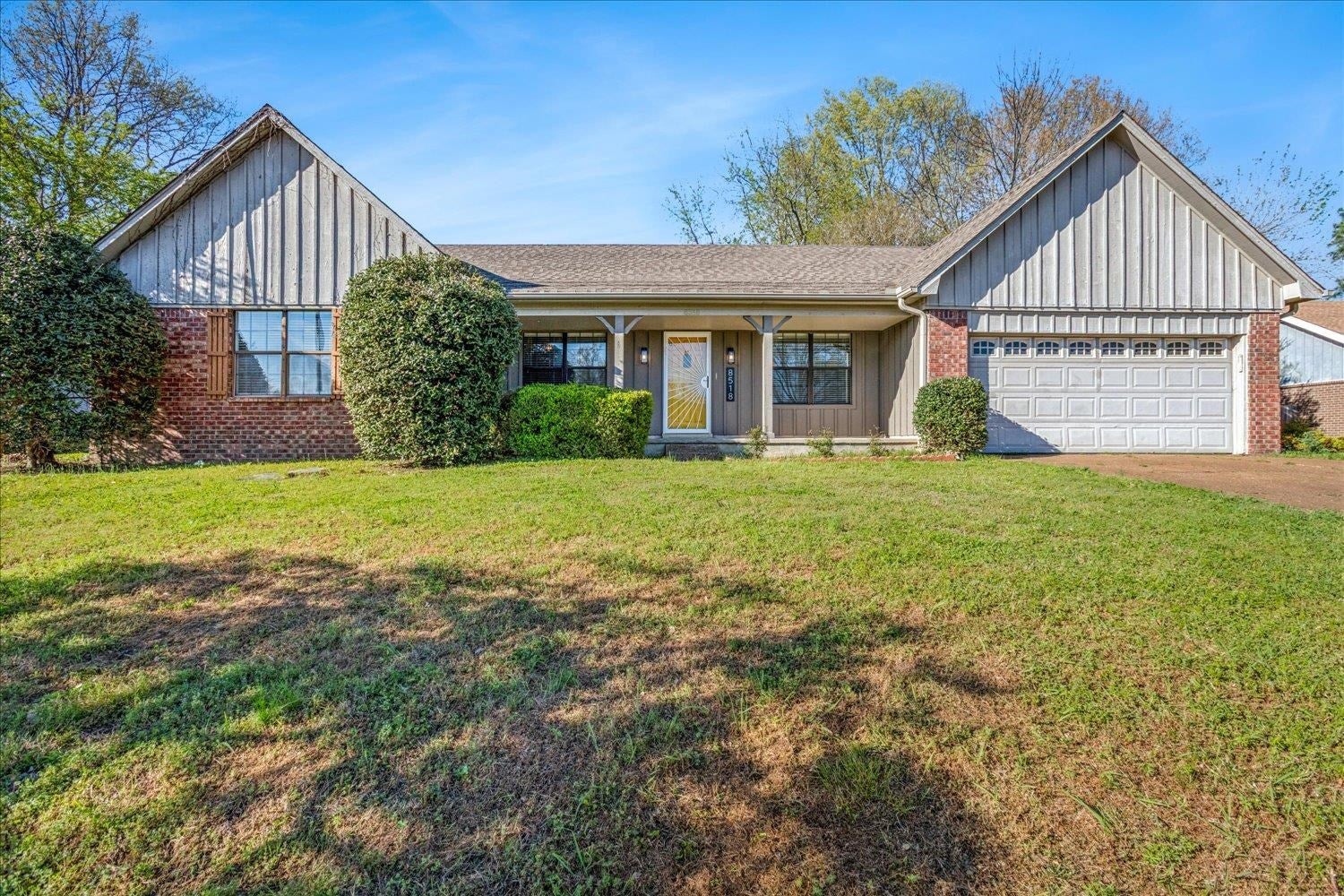8518 Chimneyrock Blvd — photo
