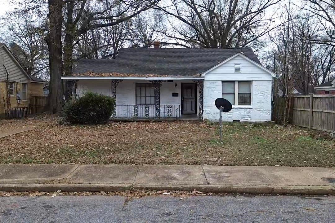 3079 Henry Ave — photo