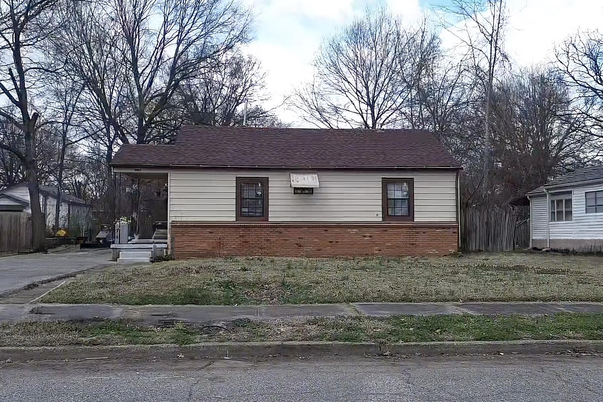4942 Byron Rd — photo