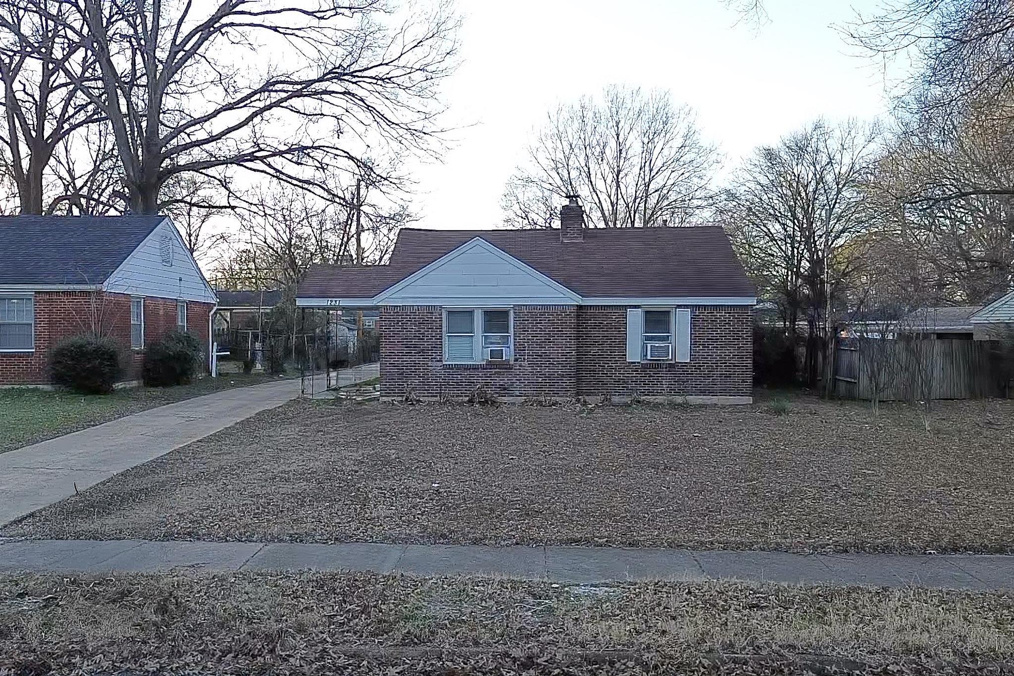 1231 Victor Dr — photo