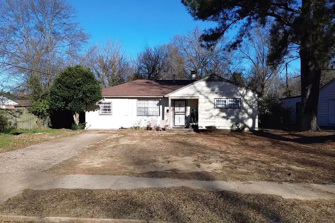 3954 Berkshire Ave — photo