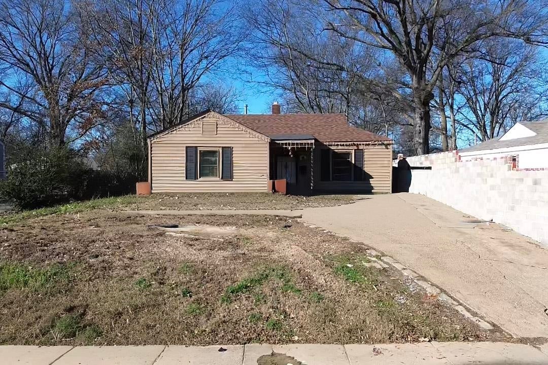 1771 Wells Station Rd — photo