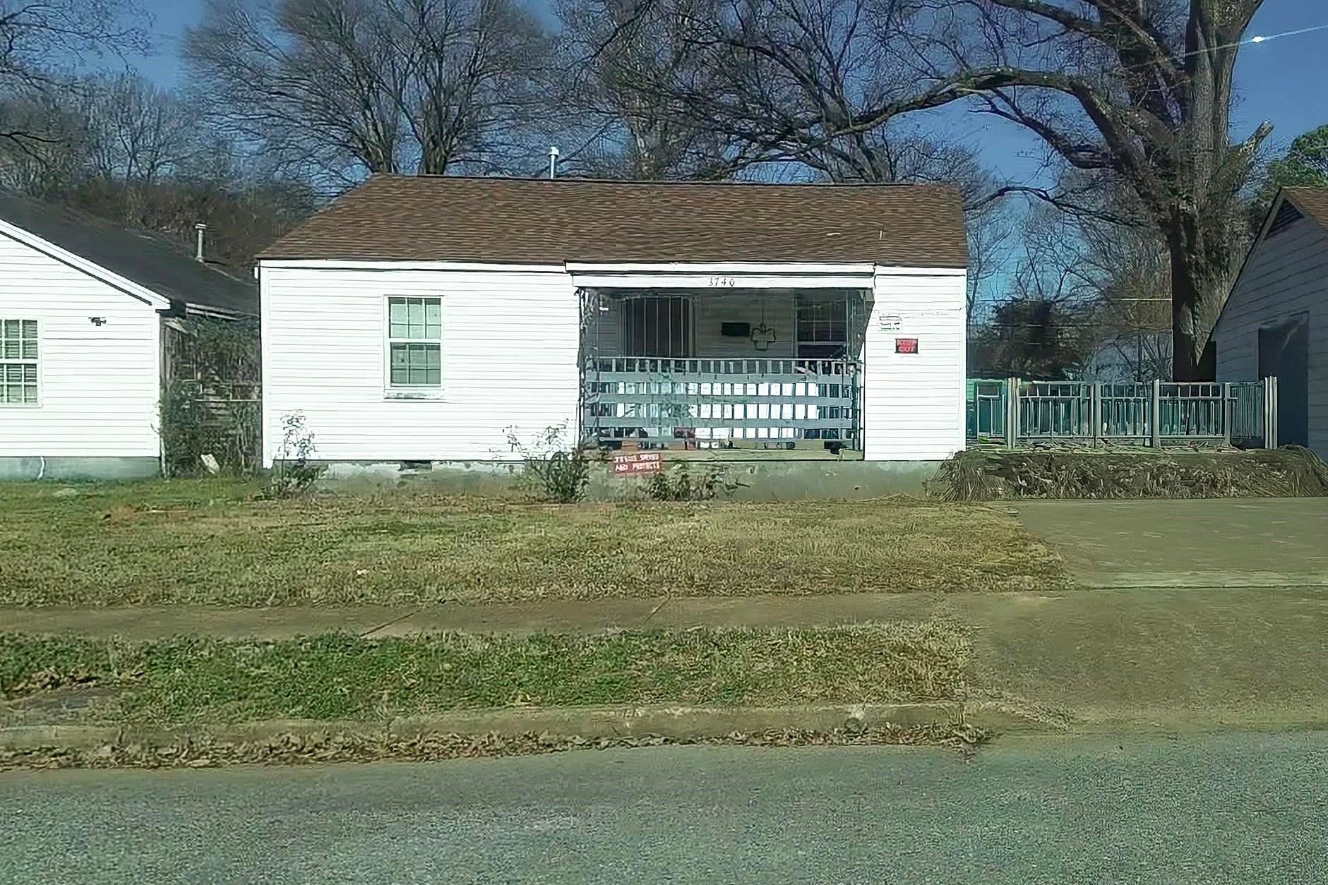3740 Mallory Ave — photo