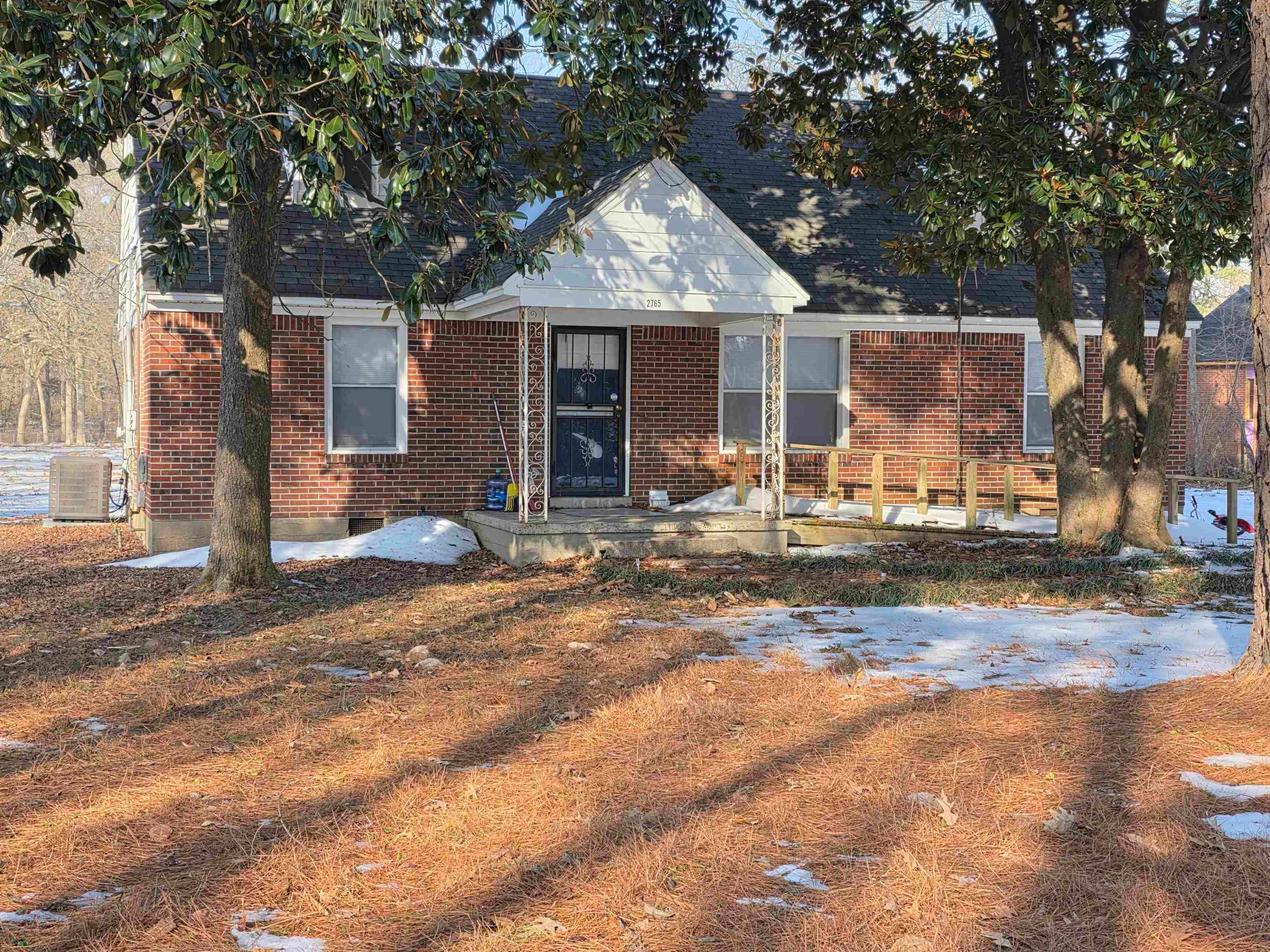2765 Walnut Rd — photo