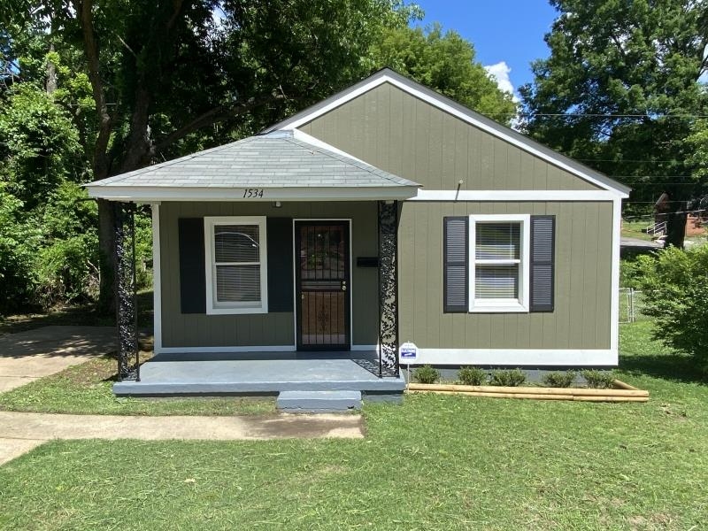 1534 Gabay St — photo
