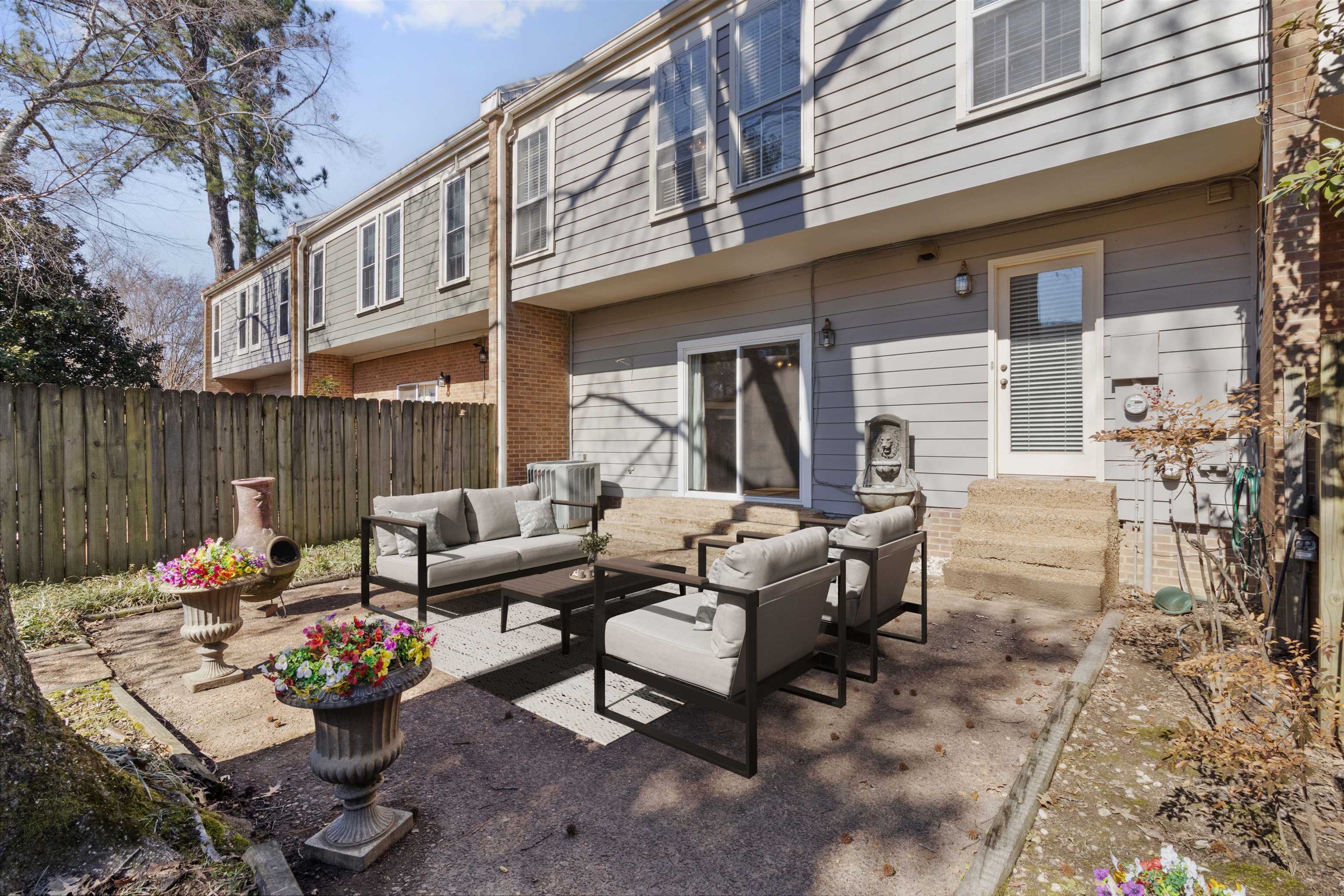 6905 Petworth Rd 6905 — photo