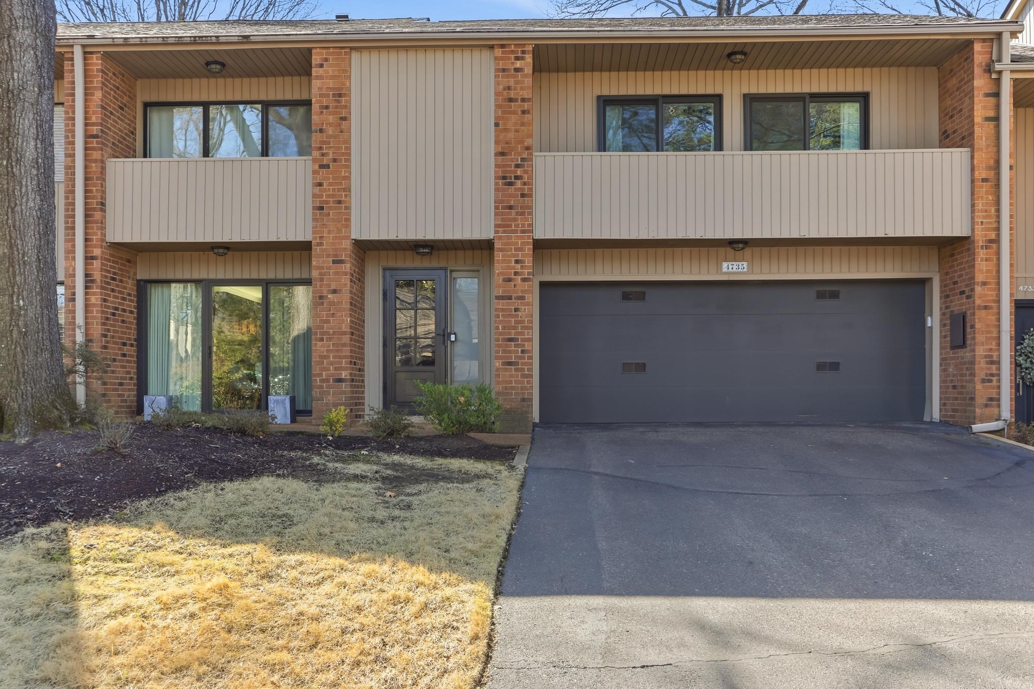 4735 Mint Dr — photo