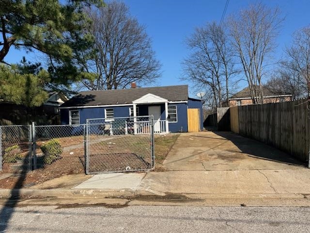 1448 Valse Rd — photo